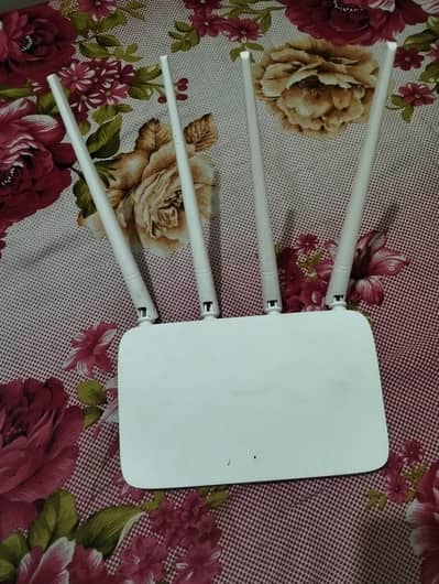 Tenda Internet Device