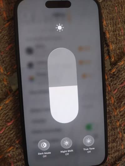 Apple iPhone 15