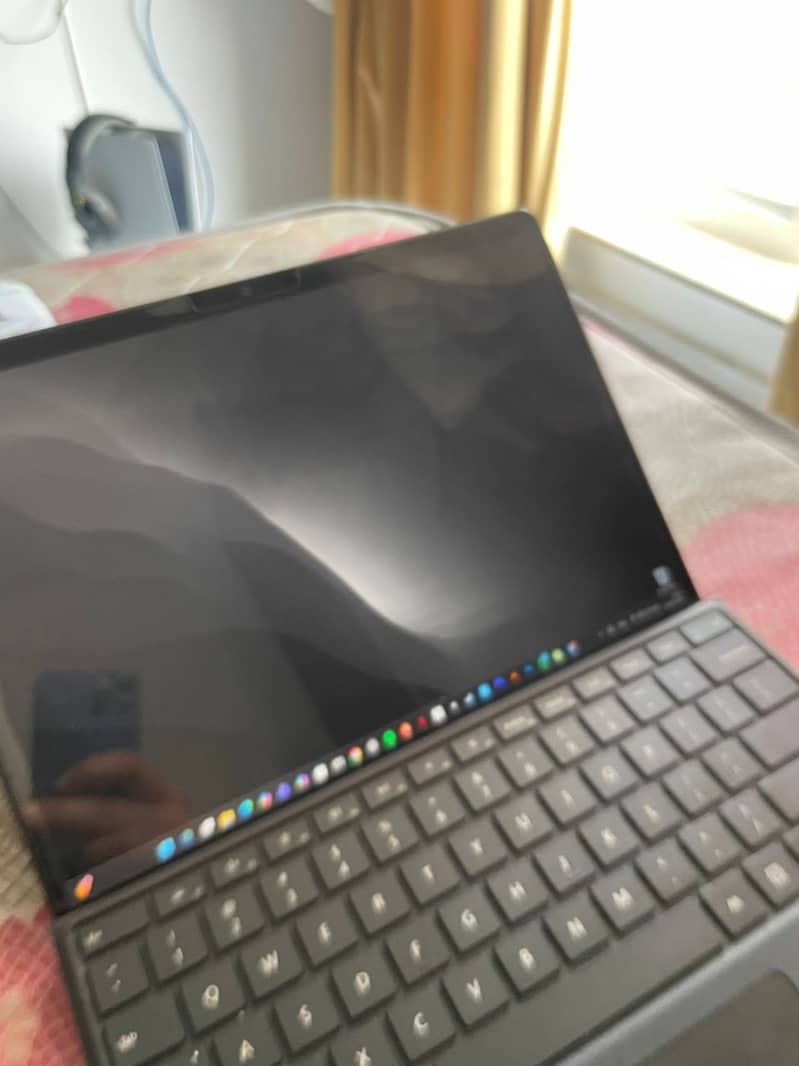 Surface 9 Pro 1