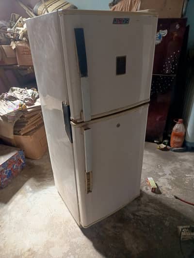 dowlance fridge bilkul okay Hein