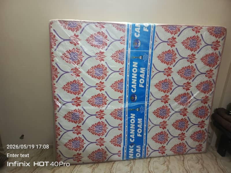 mattress 0