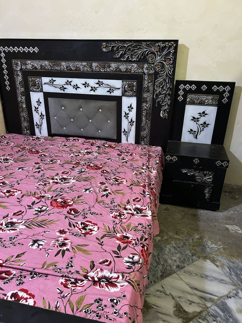 King Size Bed  3