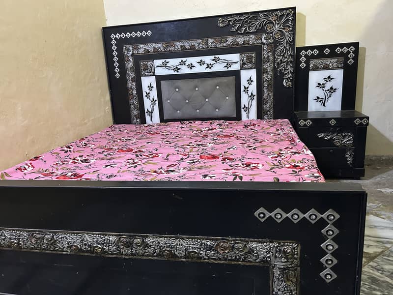 King Size Bed  5