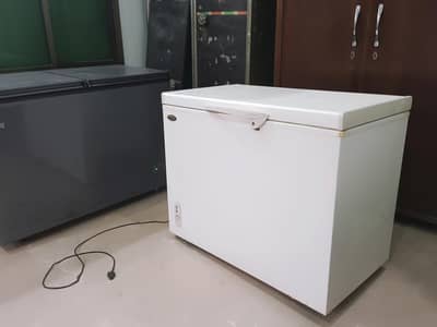 Waves Deep Freezer.