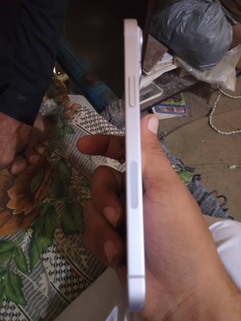 Apple iPhone 14 plus 7