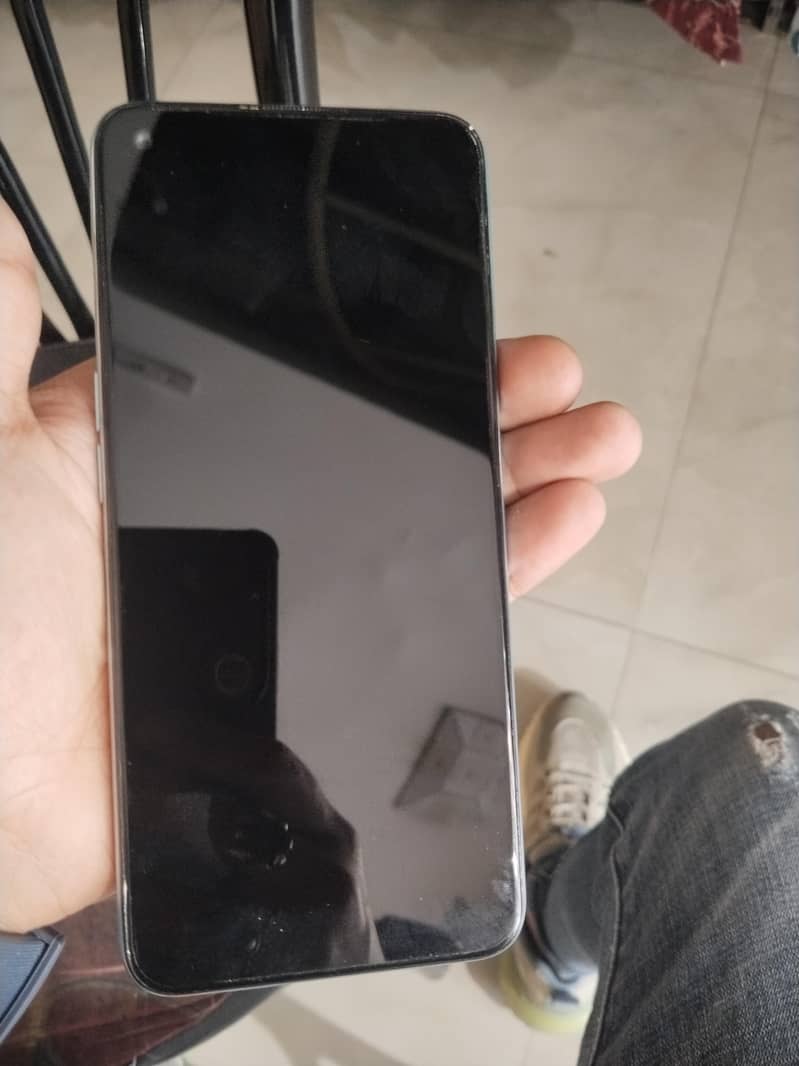 Oppo A76 0