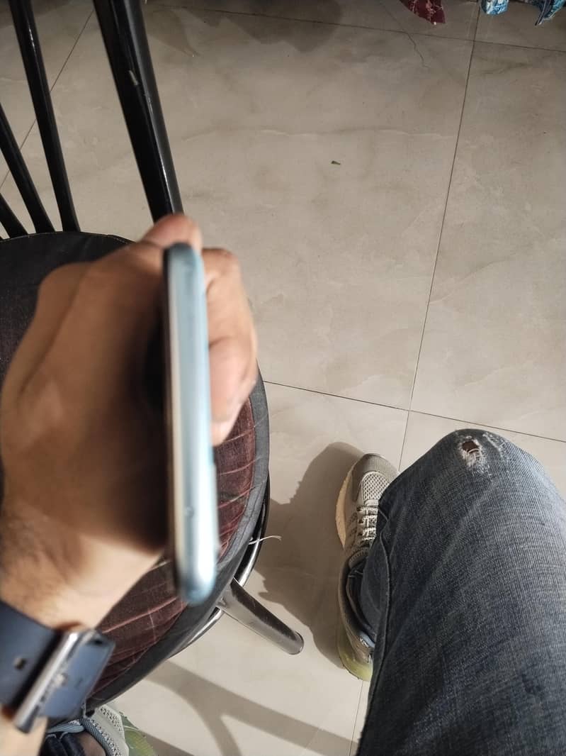 Oppo A76 1