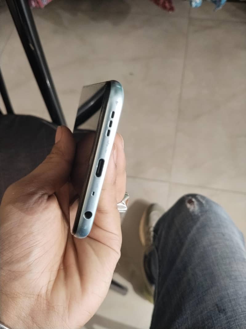 Oppo A76 2