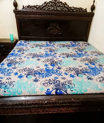 ORIGINAL CHINNIOTI BED WITH MATTRESS SIDE TABLE AND DRESSING TABLE