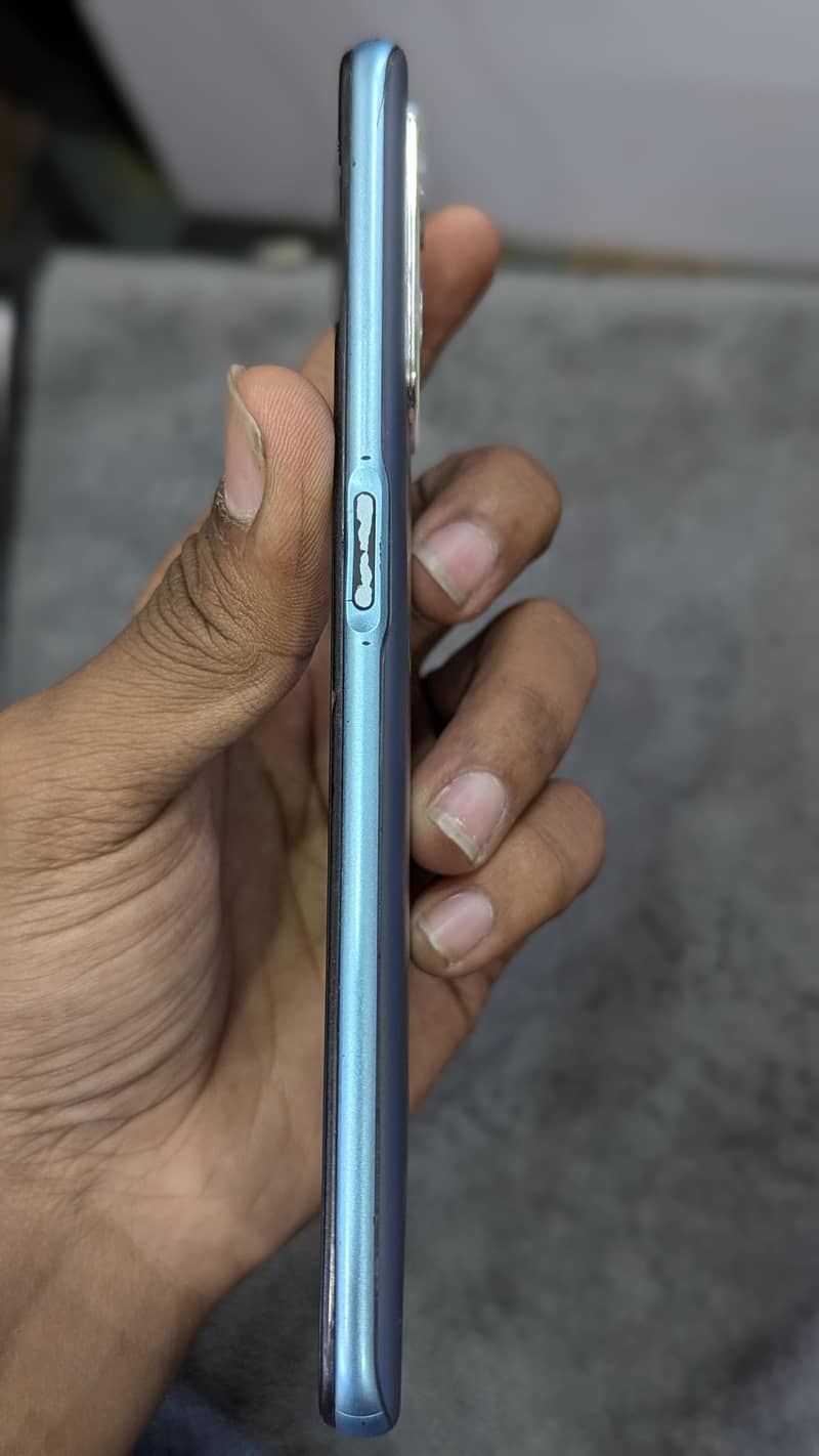 Oppo a96 1