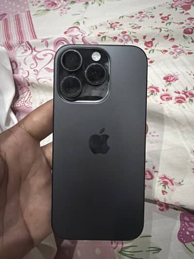 Apple iPhone 16 Pro