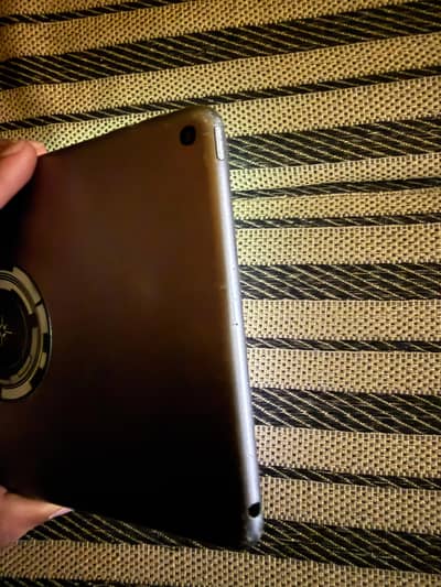 ipad mini 5 64 gb       03106357105