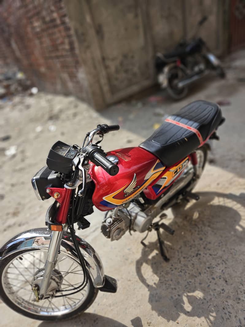 HONDA CD70 0
