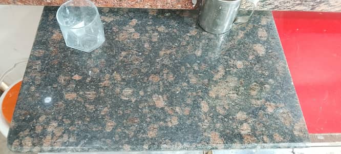 hr trha ka marble available ha 03057743950