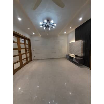 1 Kanal Size Brand New Luxury And Outclass With All Basic Needs At Reasonable Demand Upper Portion Available For Rent With Reasonable Demand At Outclass Location Nearby To Kashmir Highway And Main Market And Markaz