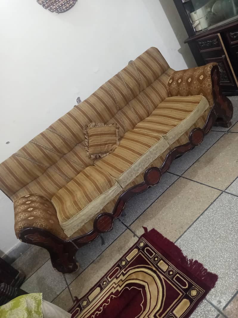 Three Sitting Sofa 1
