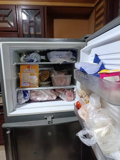 dawlnace Refrigerator for sale