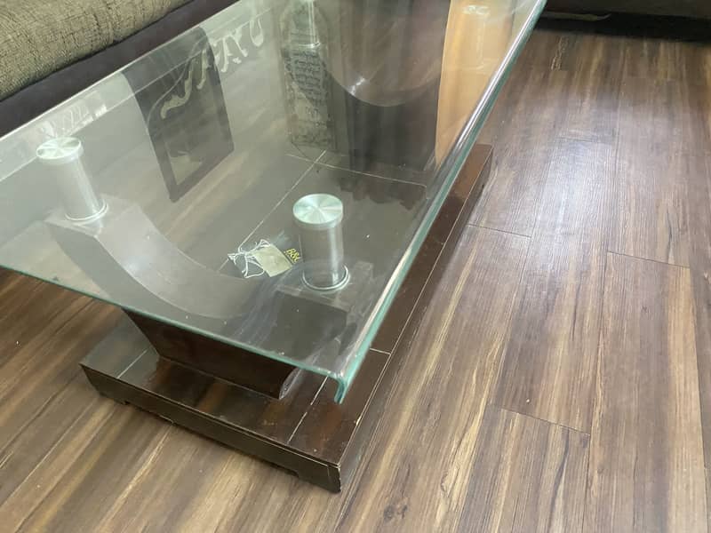 Centre Table great condition 1