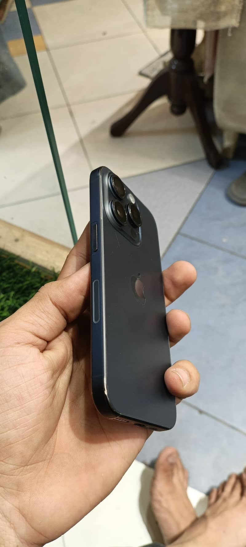Iphone 15 PRO 5