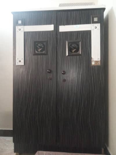 2 door Cabinet / Almari for sale in good condition