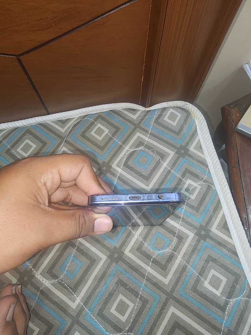 Tecno CAMON 20 Pro 3