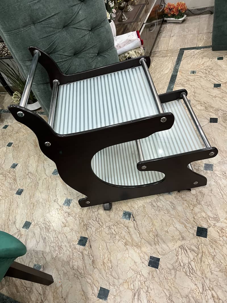 Tea trolly 1