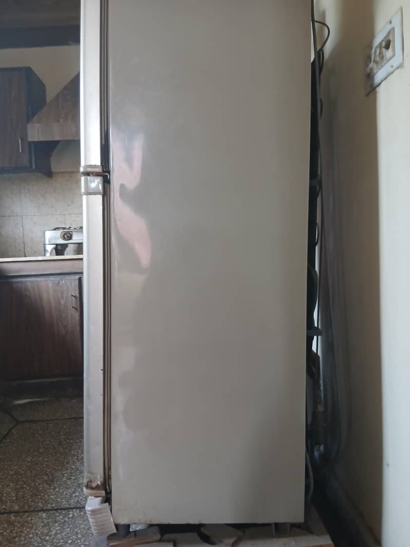 Refrigirator 1