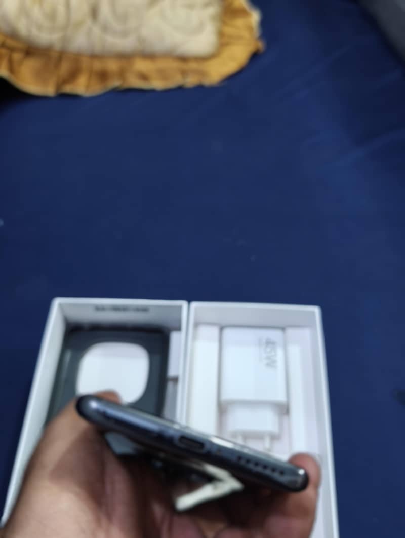 MI Redmi Note 14 Pro 4