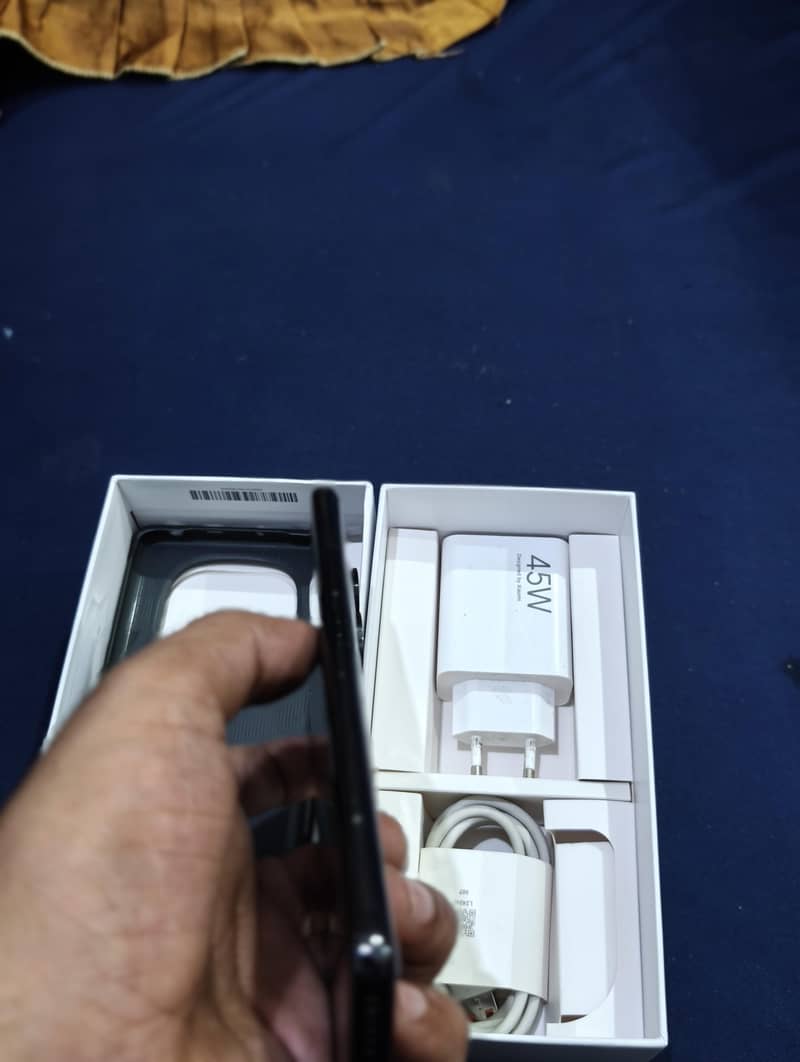 MI Redmi Note 14 Pro 7