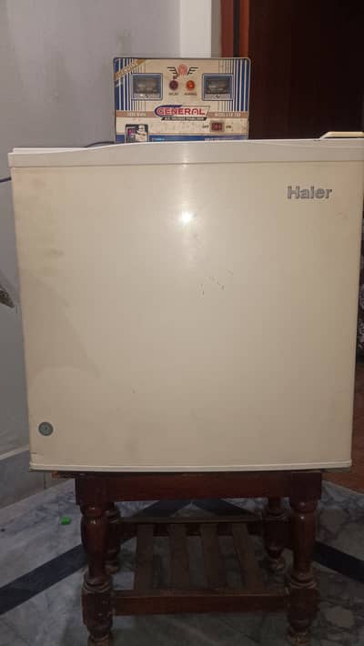 Haier Mini Room Fridge HR-60A Small Fridge for Room (03094633209)