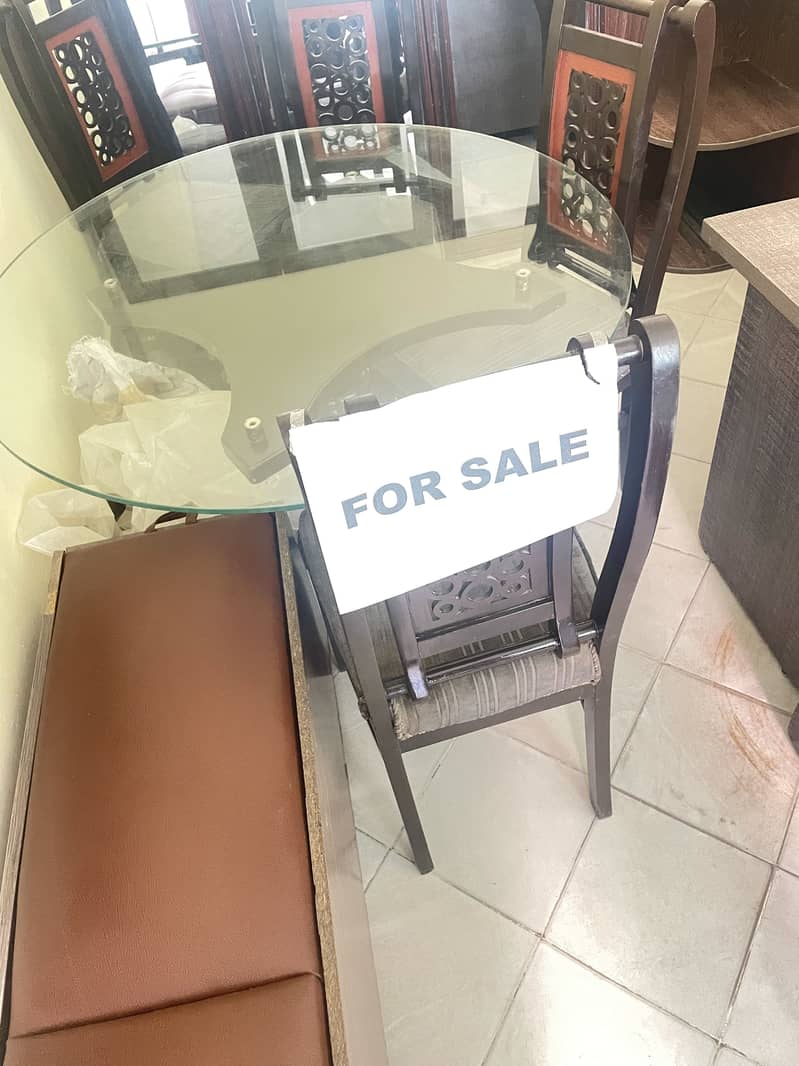 Dining table 3