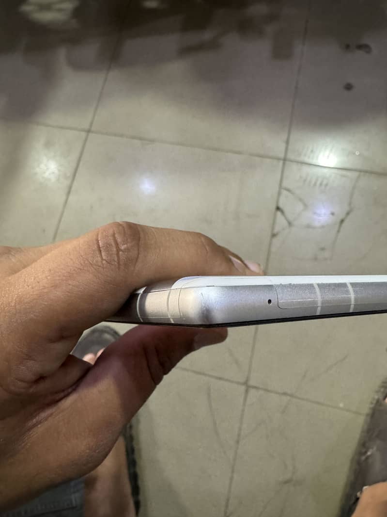 Goggle pixel 7a 1