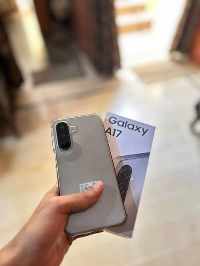 SAMSUNG Galaxy A17