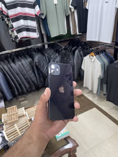 iPhone 12