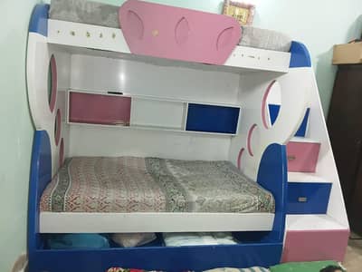 Bunker bed