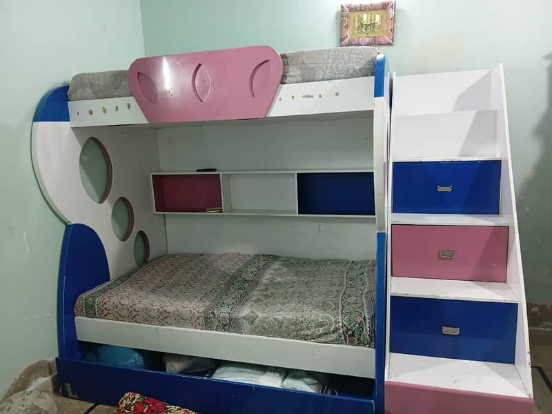 Bunker bed 1