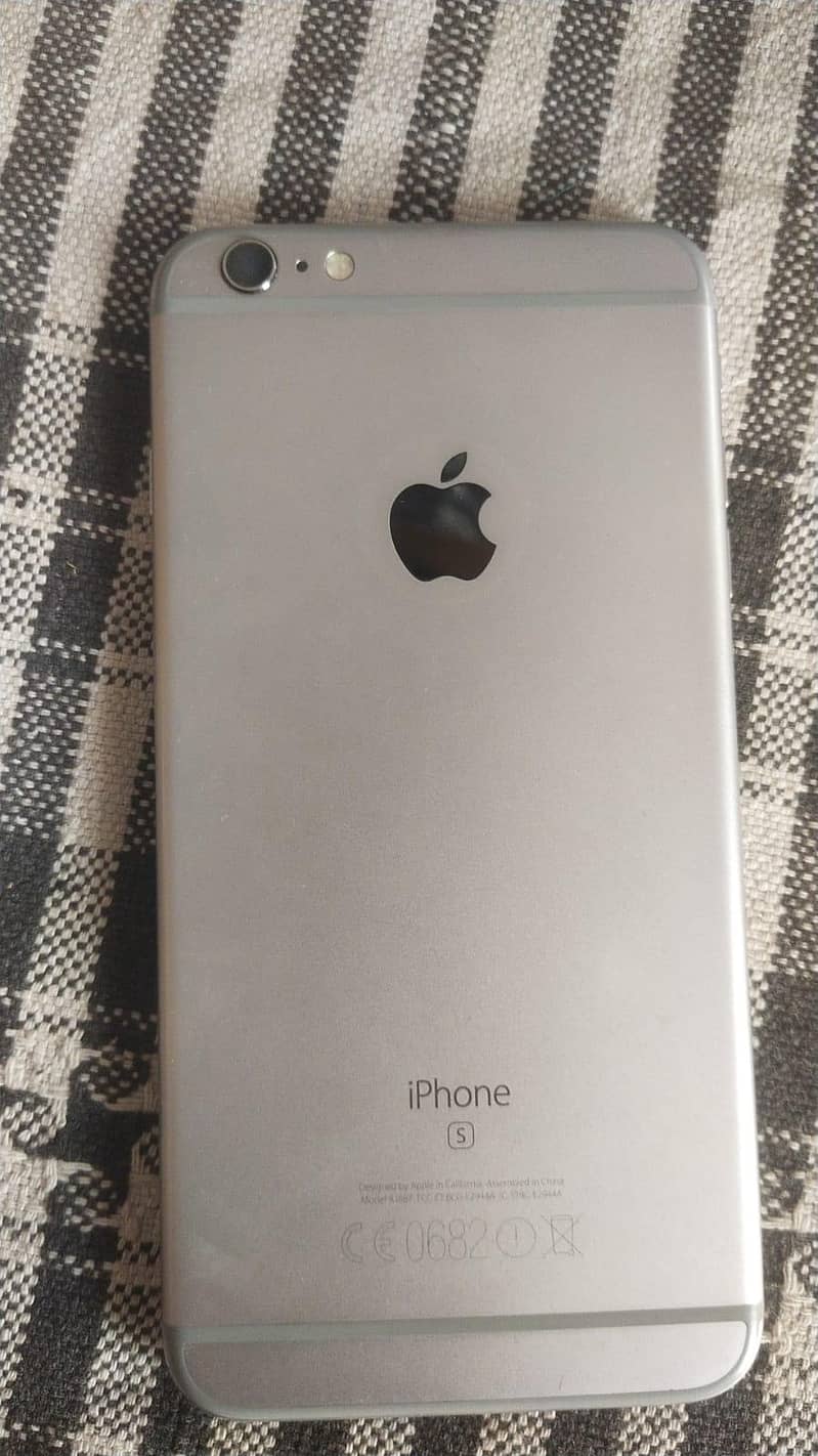 Apple iPhone 6S Plus 1