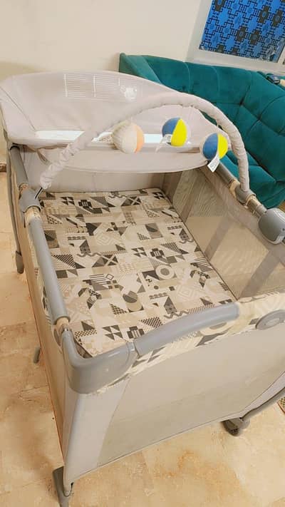 Graco pack n play crib with box 25