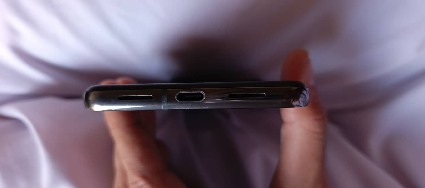 Google pixel 8 pro 10/10 4