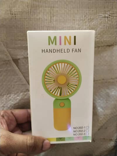 Portable chargeable fams