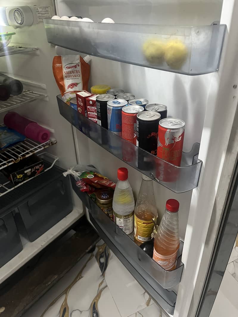 Fridge / refrigenrator 6
