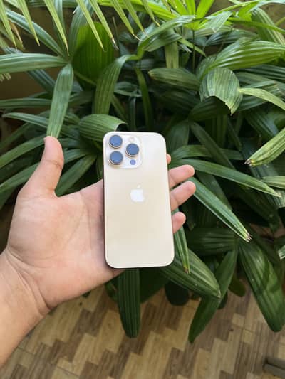 IPHONE 16 PRO JV
