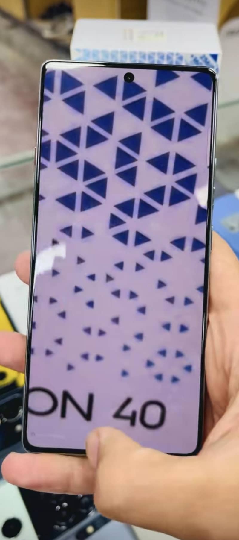 Tecno CAMON 40 1