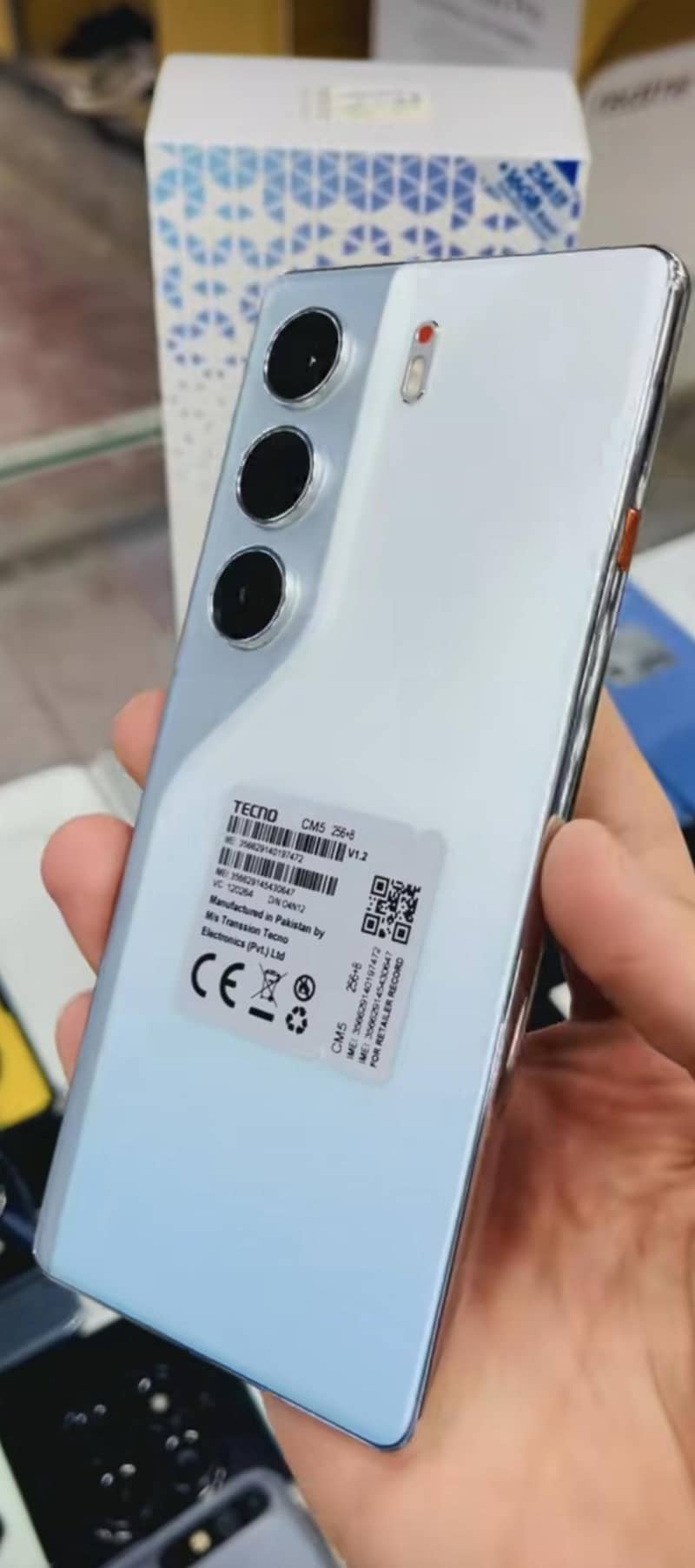 Tecno CAMON 40 2