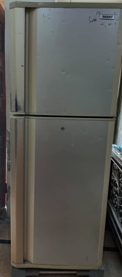 Orient refrigerator