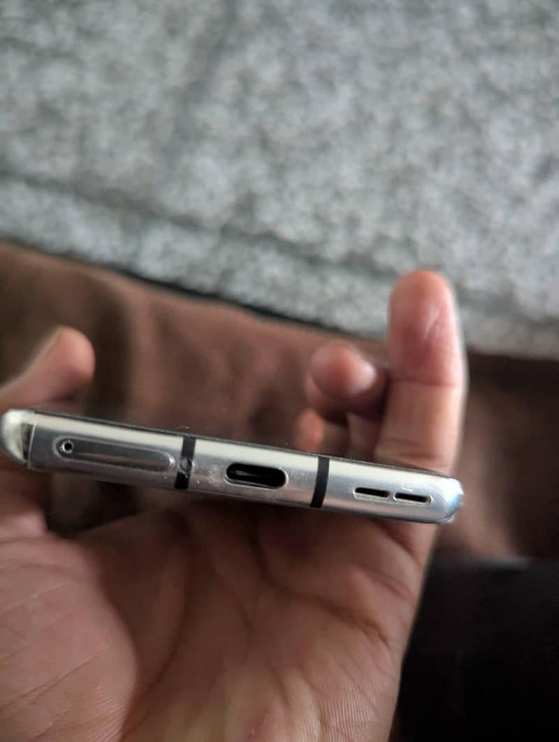 OnePlus 8 2