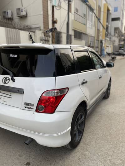 TOYOTA IST 1.5