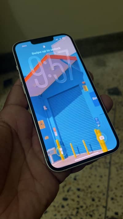 iPhone 13 10/10 PTA Approved
