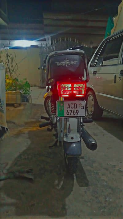 JUST BY AND DRIVE  price final he ha Thora SA guzara ho sakta mamoli s