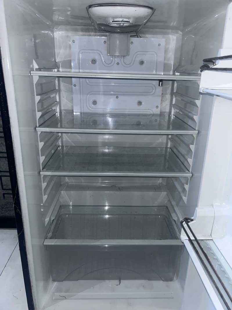 Waves refrigerator 4